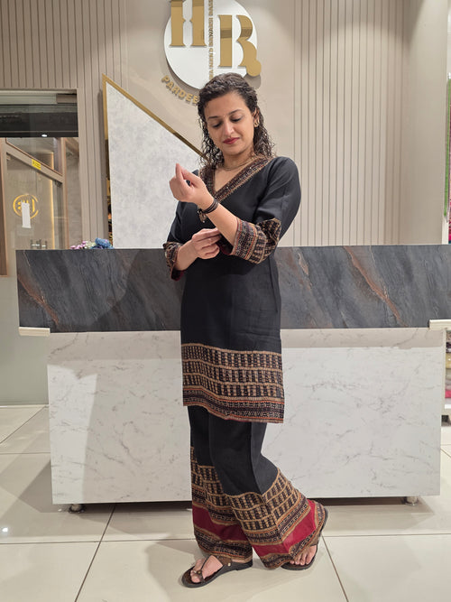 Black Ethnic Coord Set