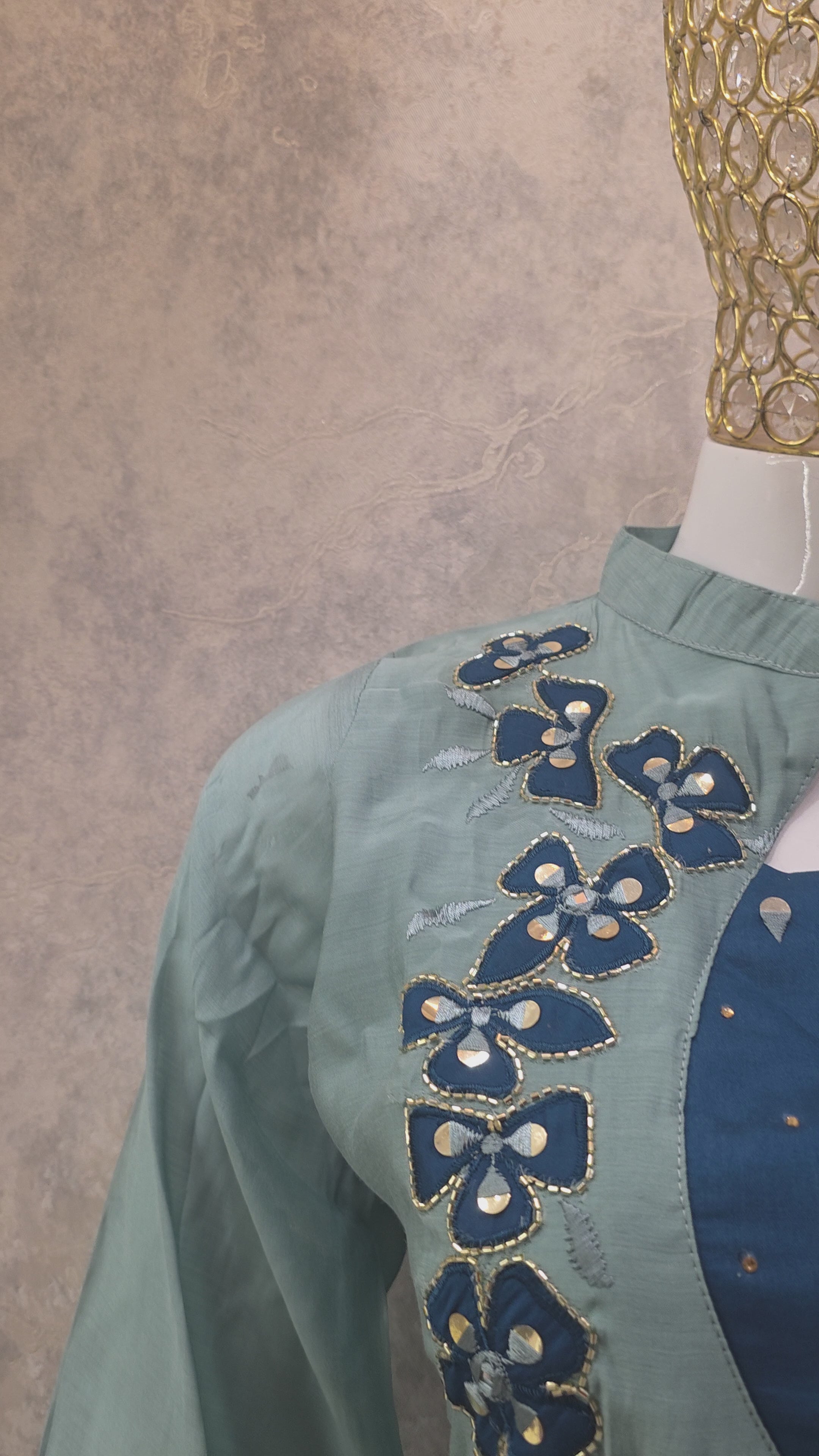 EMBELLISHED MUSLIN CO-ORD SET