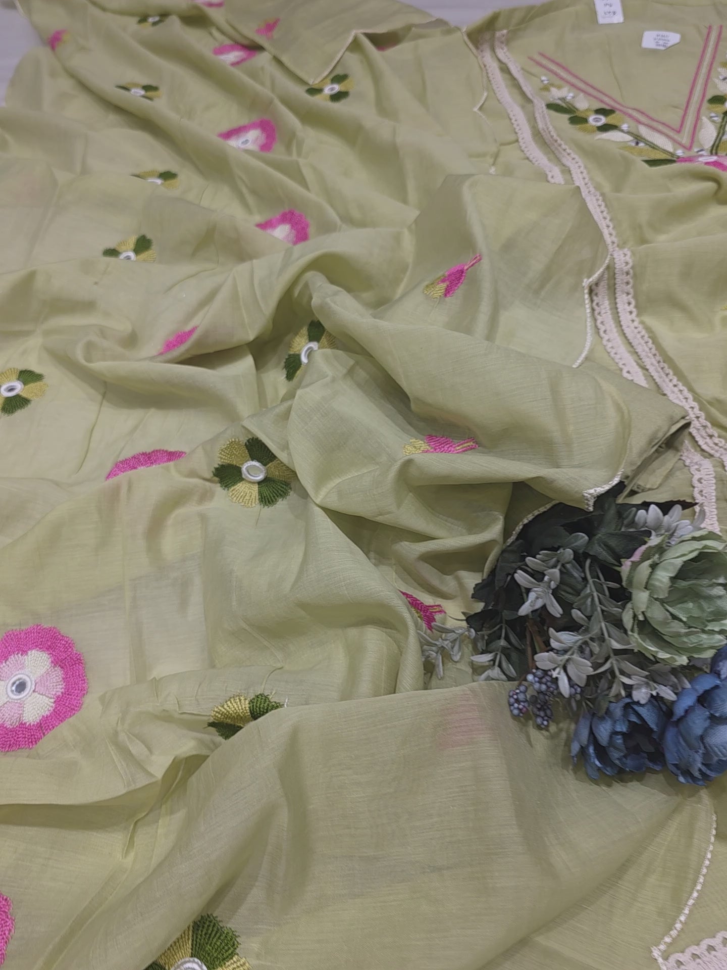 PUFF WORK MUL COTTON UNSTITCHED SUIT