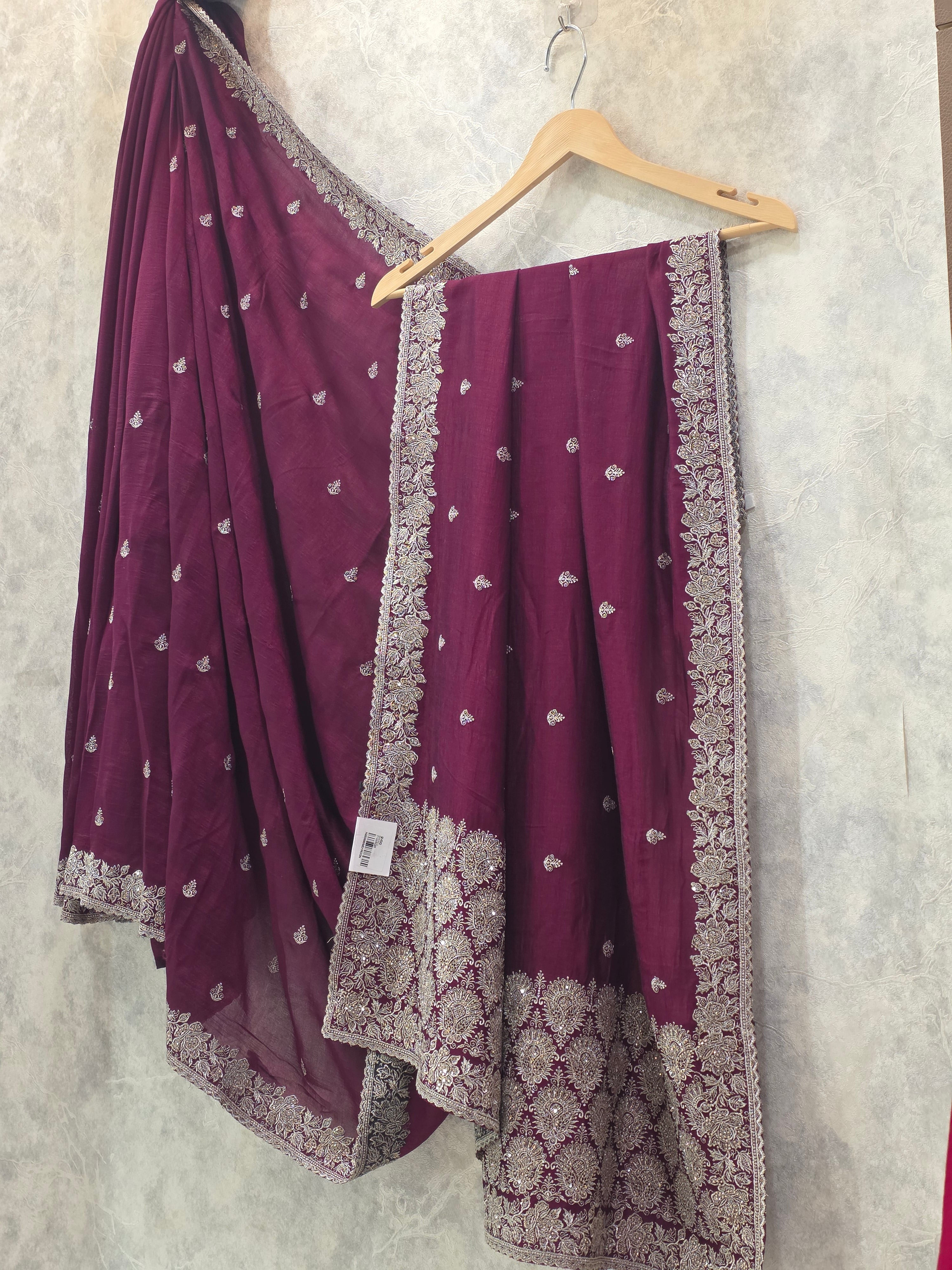 UNSTITCHED SAREE 7