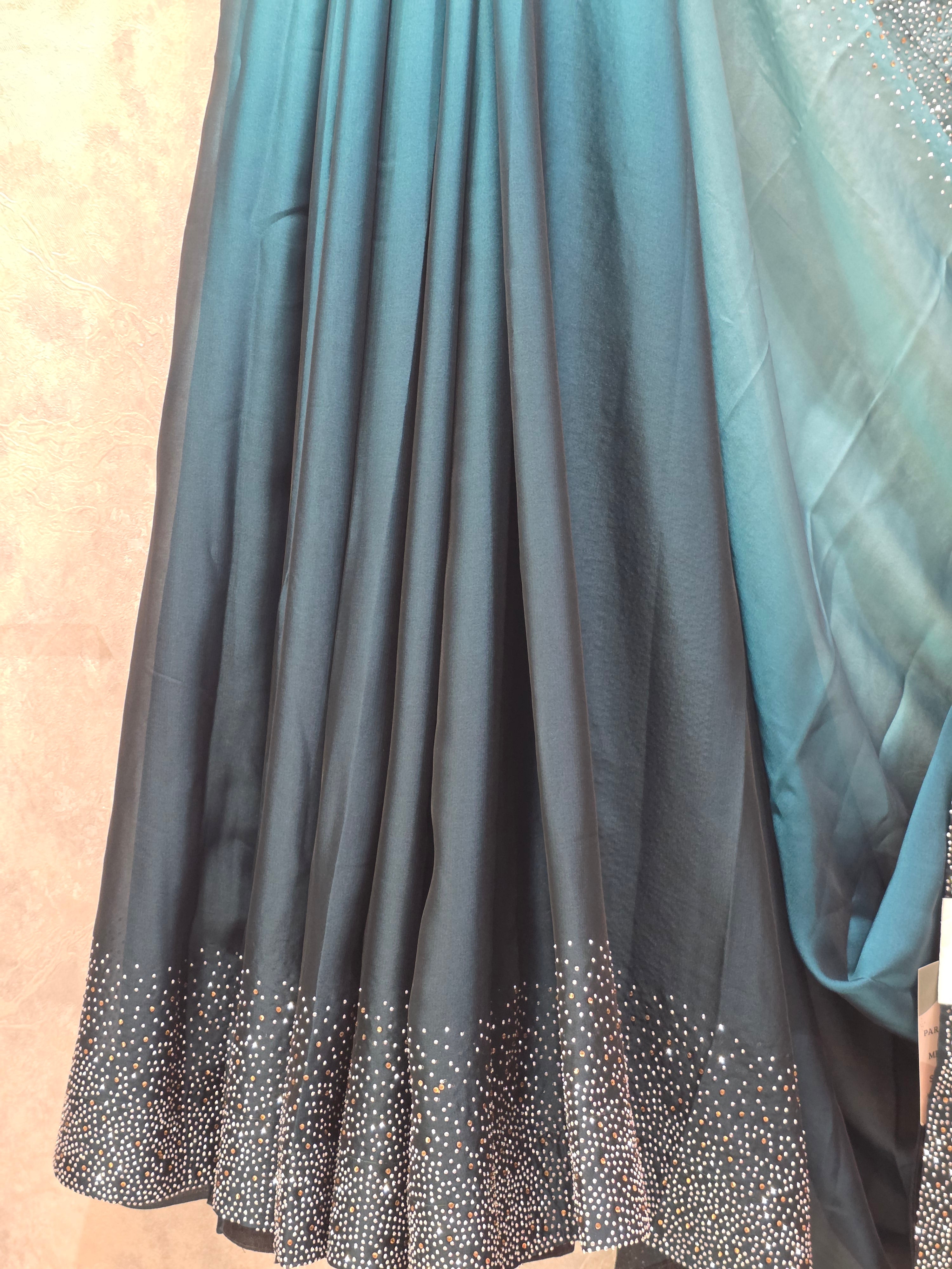 UNSTITCHED SAREE 1