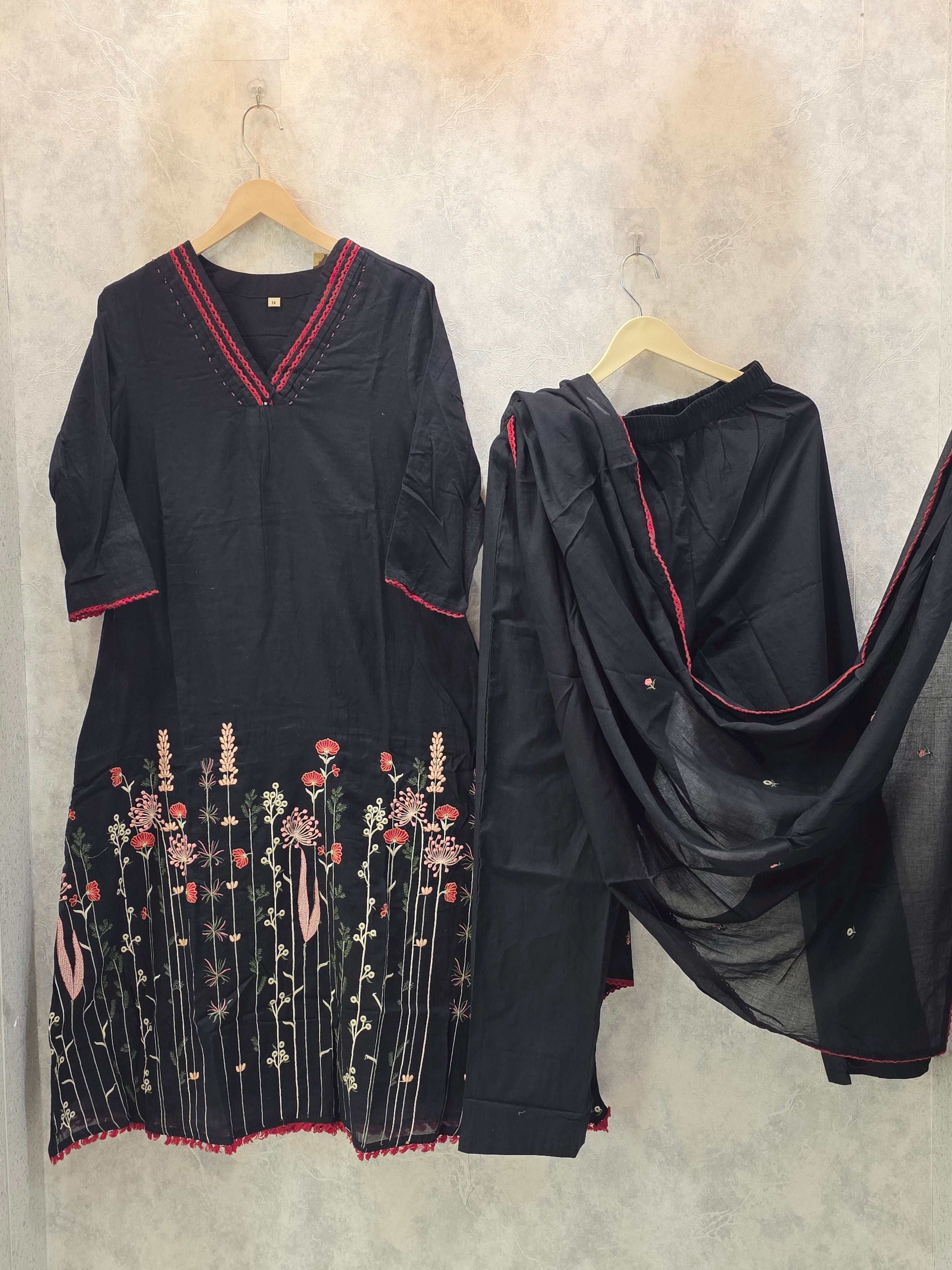 BLACK V-NECK MUL COTTON A-LINE PLAZZO SUIT