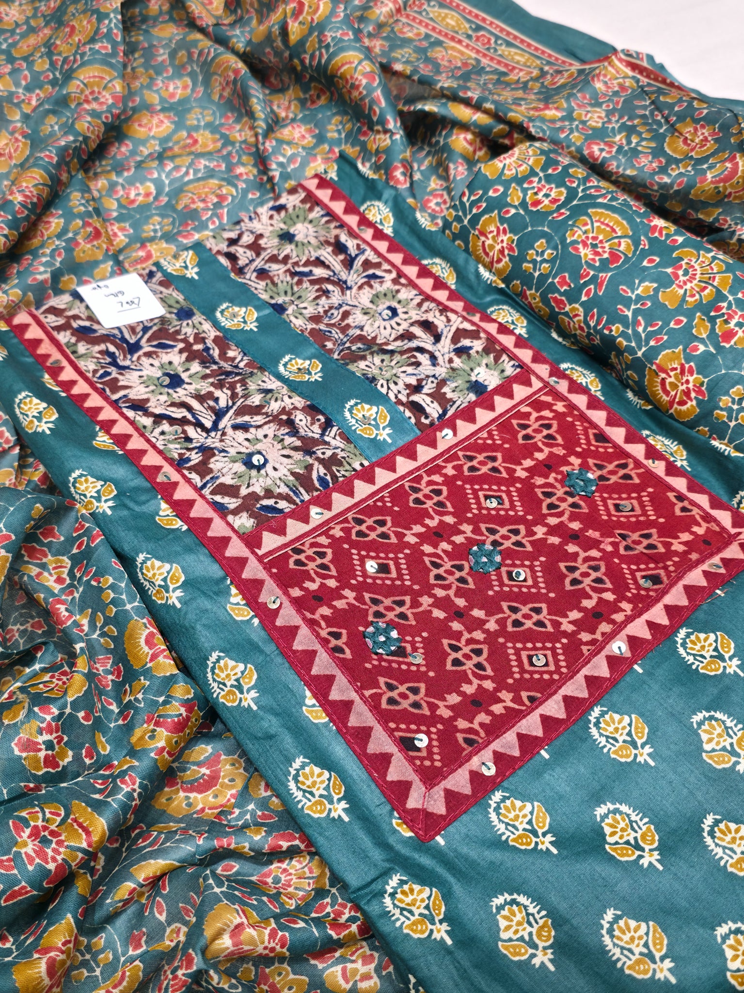 JAIPURI PRINTED UNSTITCHED COTTON SUIT