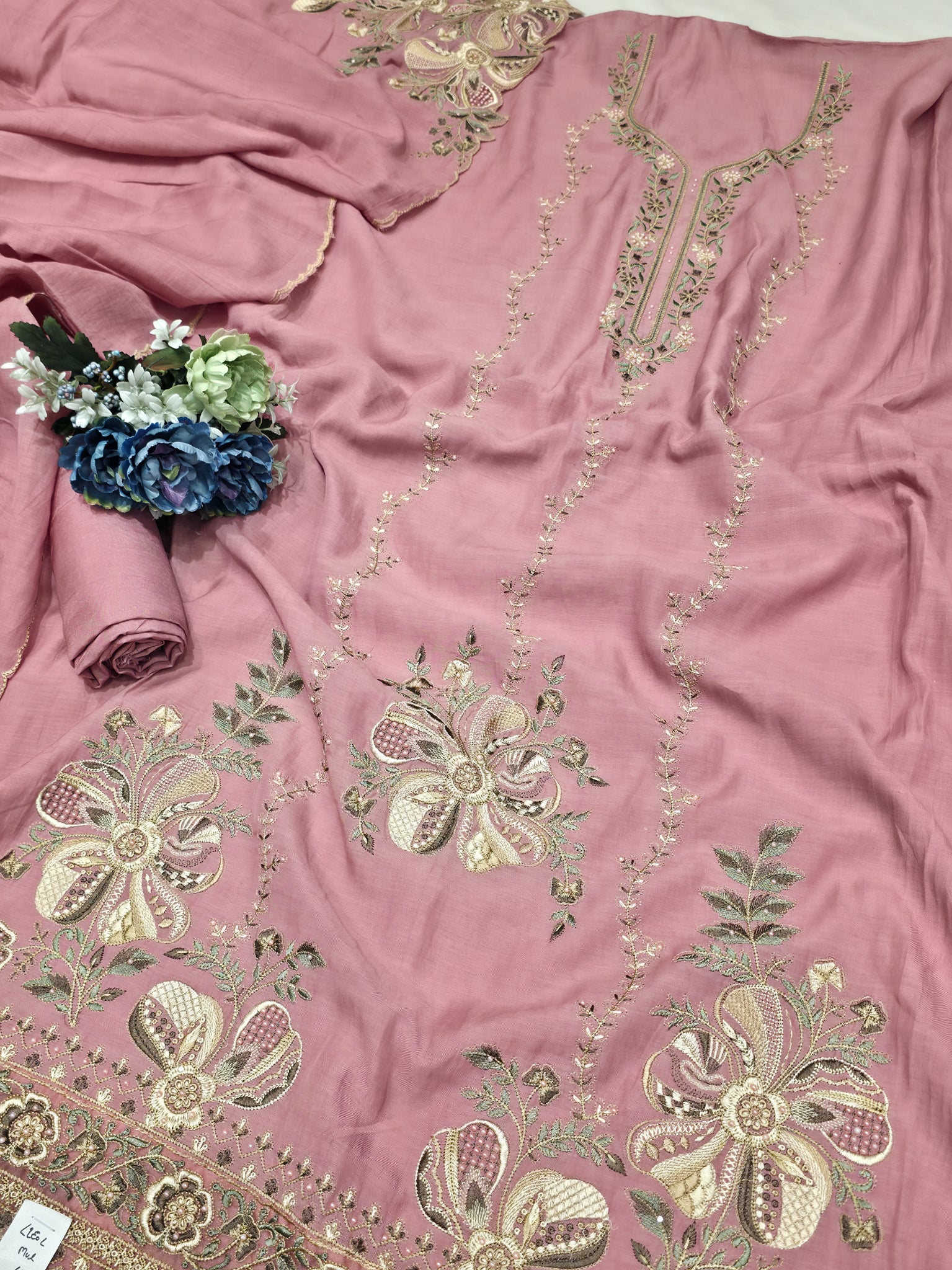 MUL COTTON WITH PREMIUM THREAD WORK