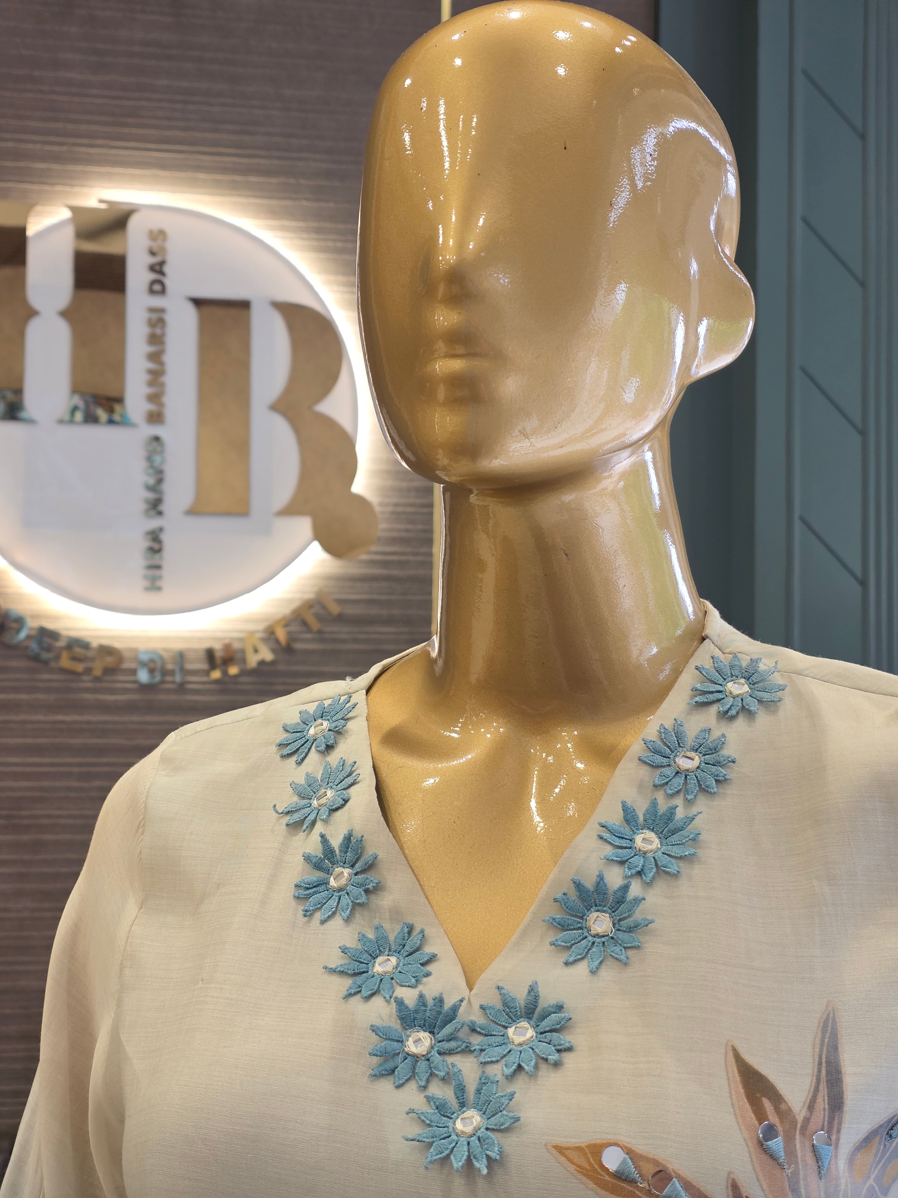 PLAZZO SUIT 1
