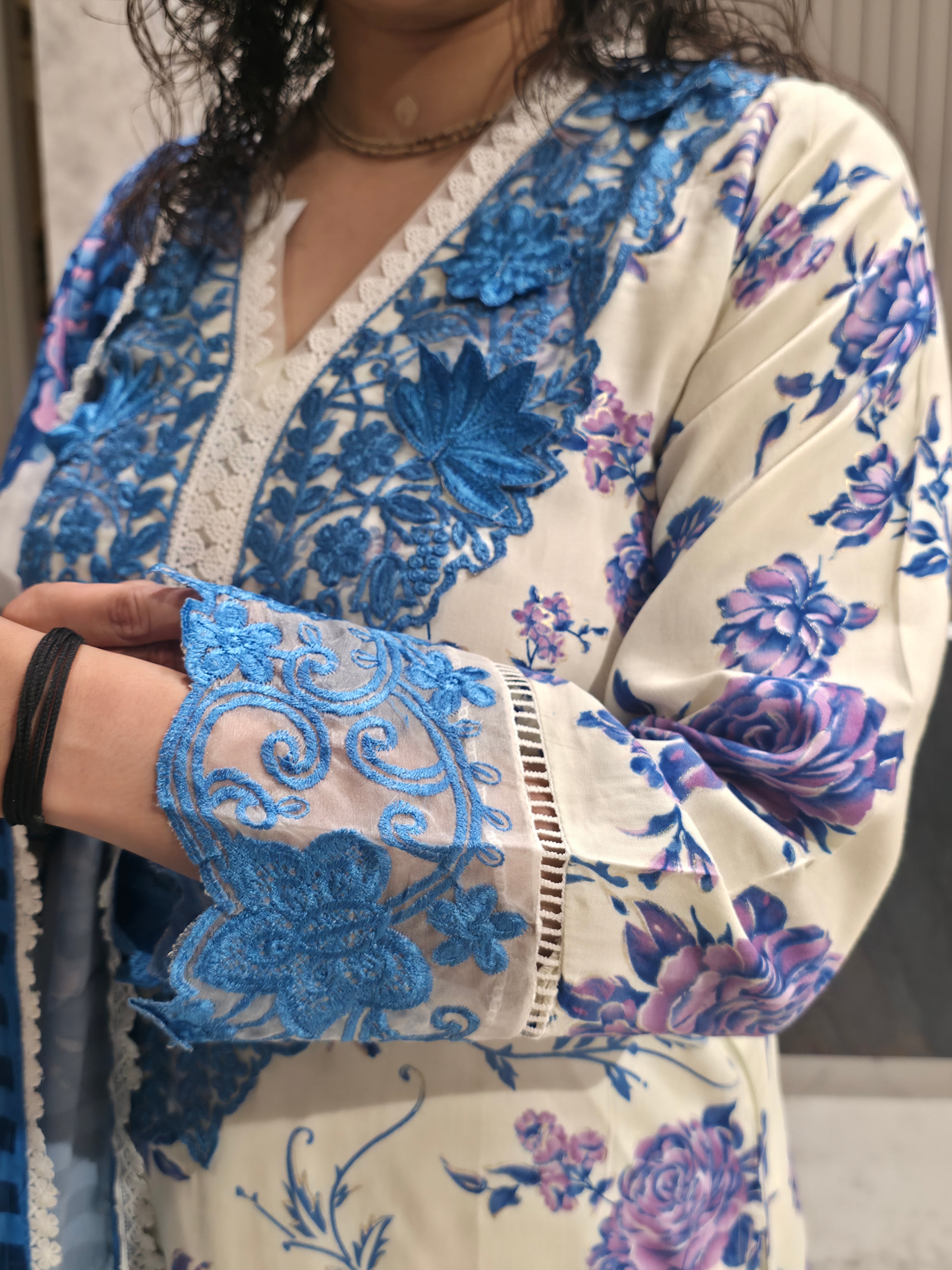 LACEWORK FARSHI SALWAR