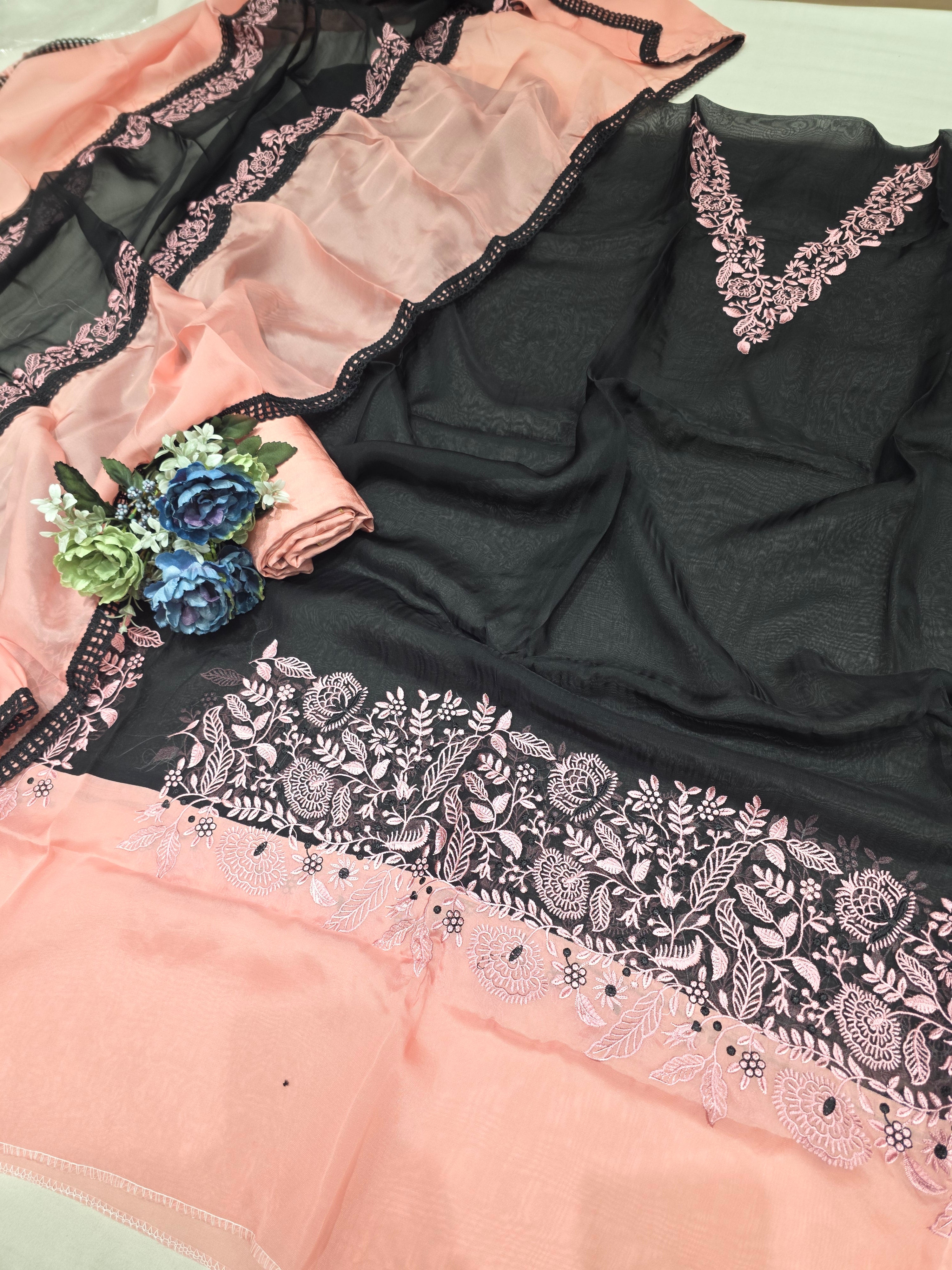 SOFT ORGANZA CONTRAST CONCEPT UNSTITCHED SUIT