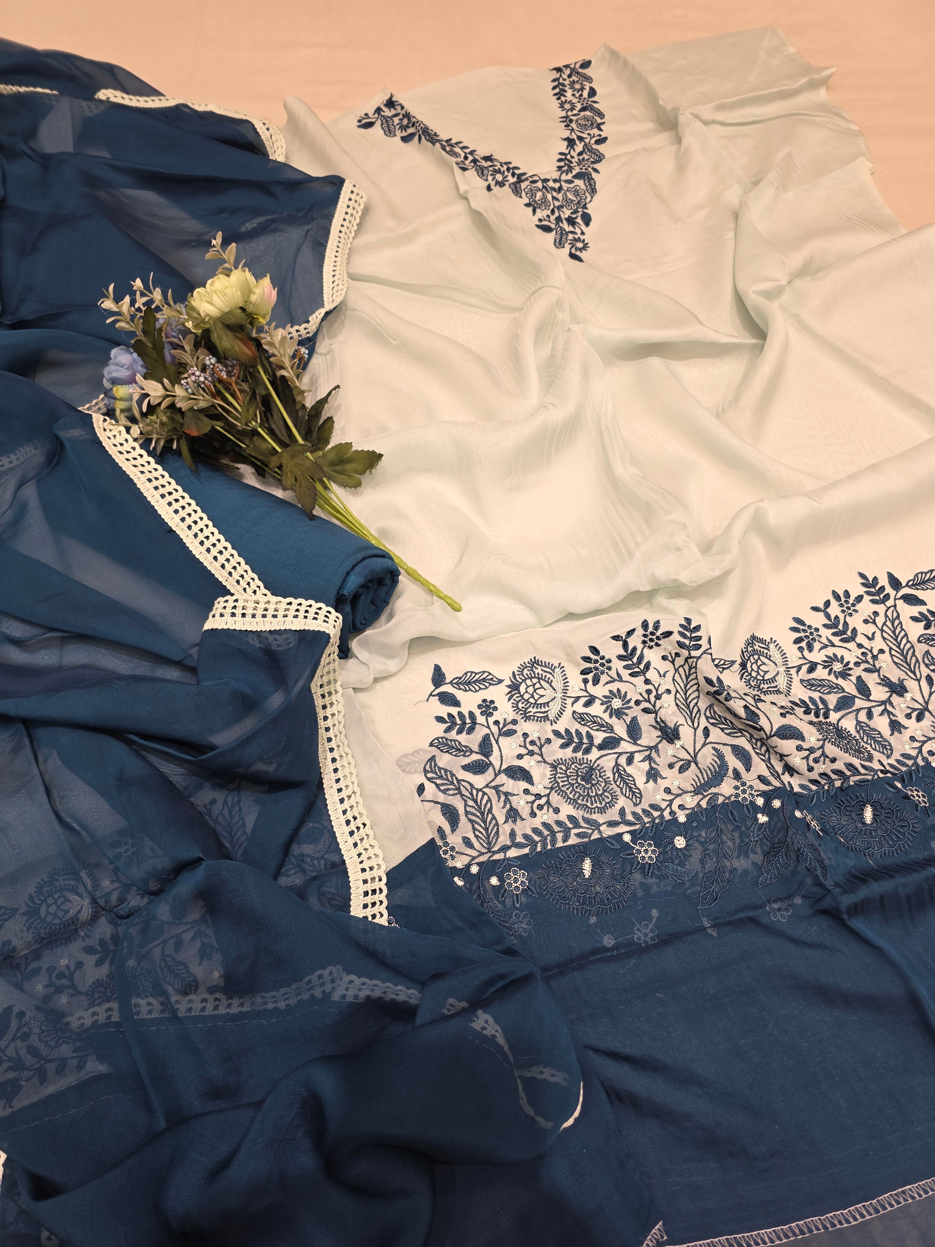 SOFT ORGANZA CONTRAST CONCEPT UNSTITCHED SUIT