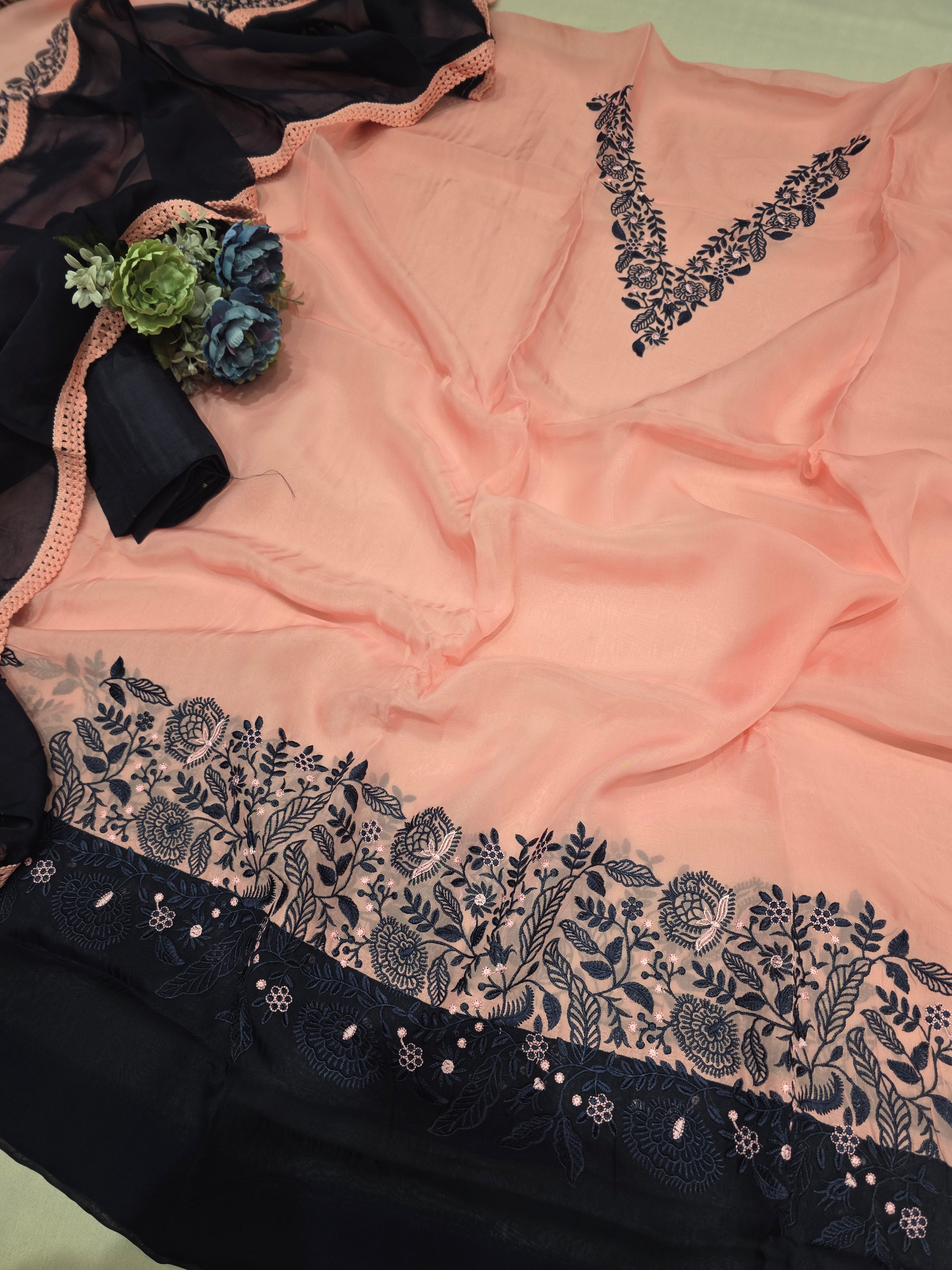 SOFT ORGANZA CONTRAST CONCEPT UNSTITCHED SUIT
