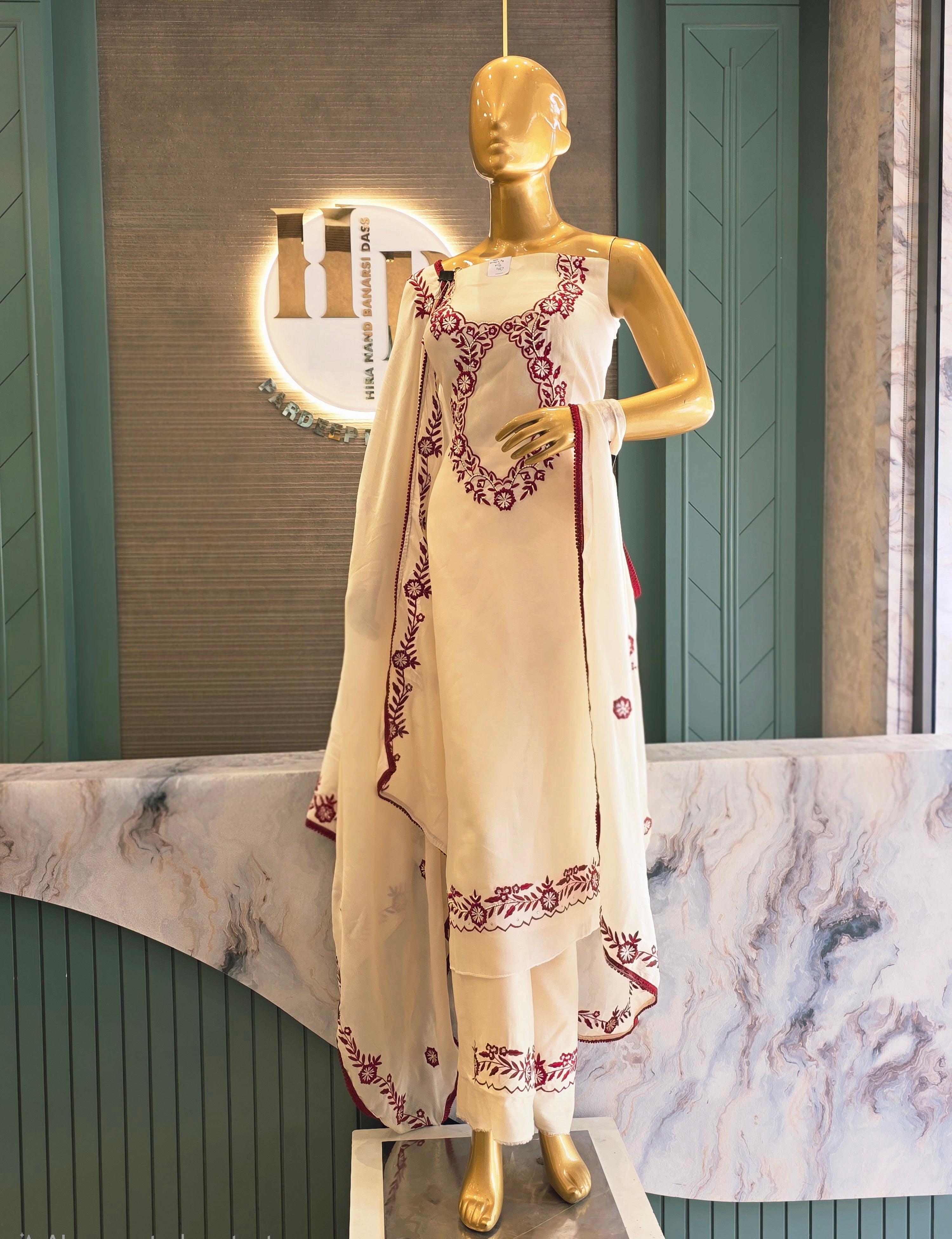 Organza ThreadWork Boutique Unstitched Suit