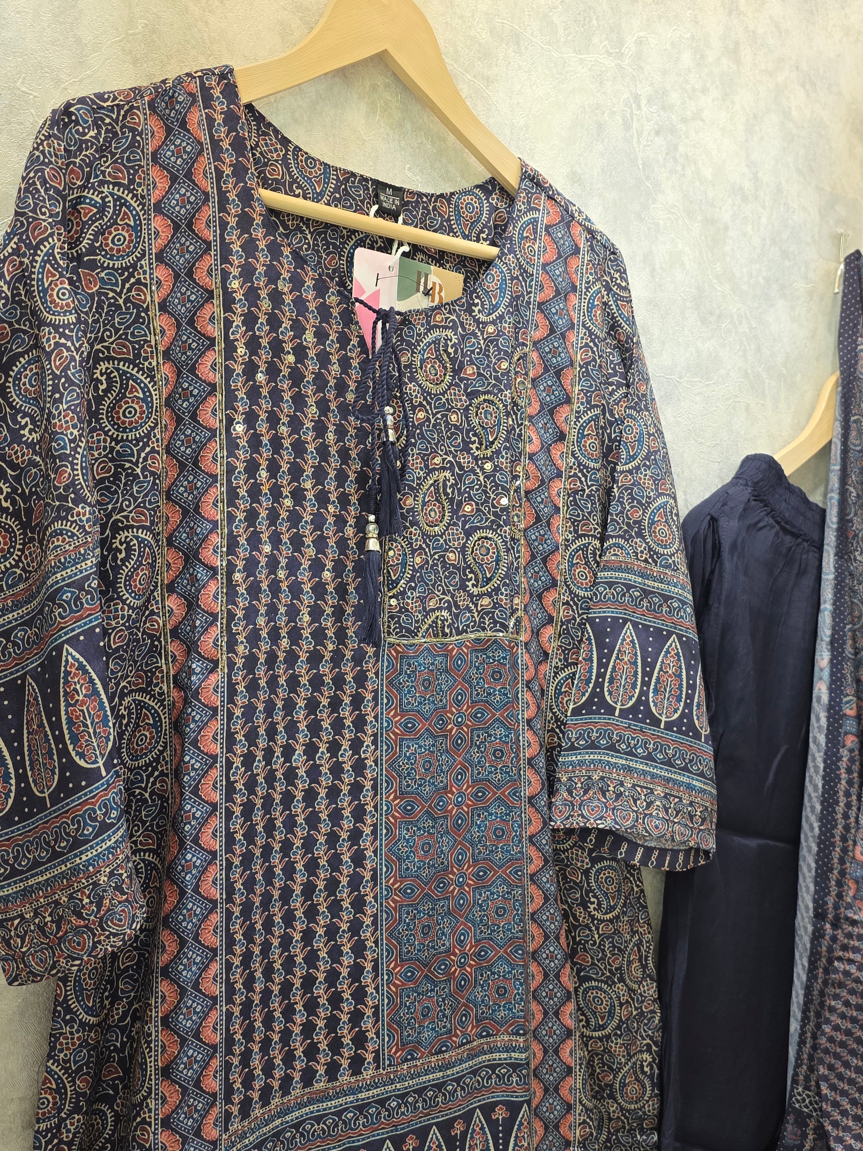 NAVY PRINTED MUSLIN PLAZZO SUIT
